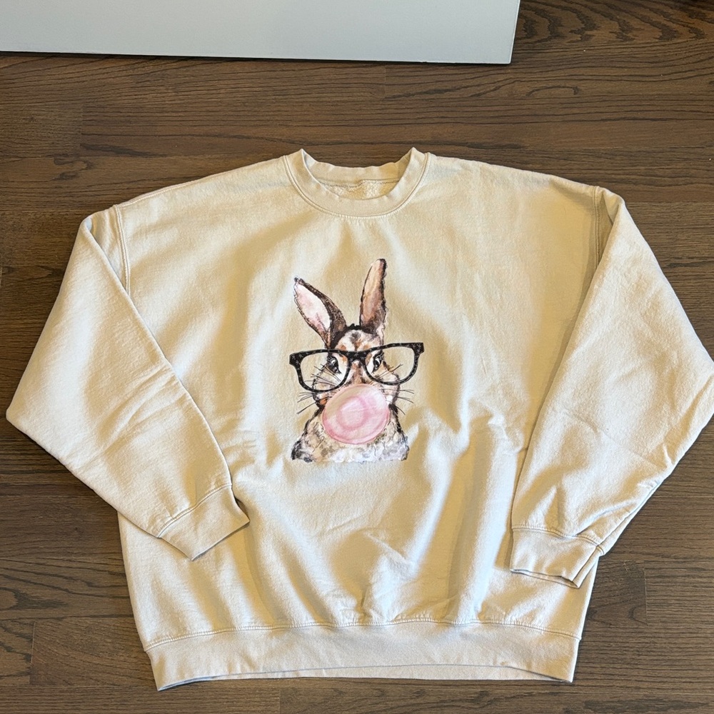 Sweatshirt with Bunny Graphic, gently worn